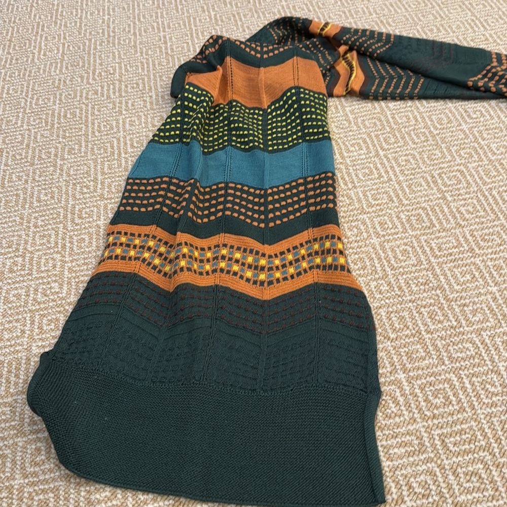 Scarf - Picture 3 of 3